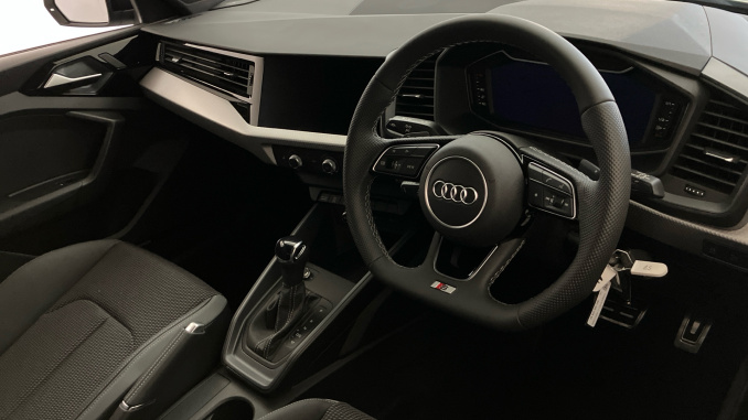 Audi A1 35 TFSI Black Edition 5dr S Tronic [Tech Pack Pro] Petrol Hatchback - Image 6